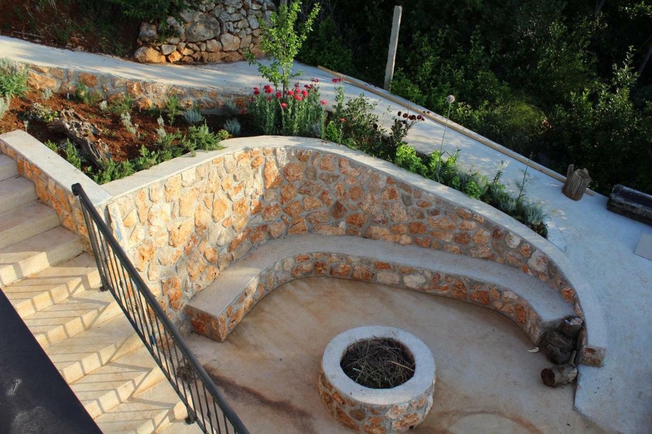 Mary'S Garden Villa Tulisevica ภายนอก รูปภาพ